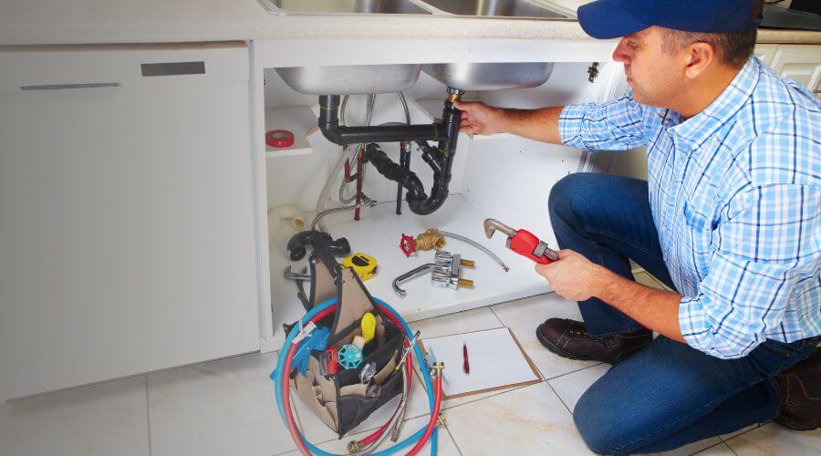 Professional sink repair in Davis Creek, CA